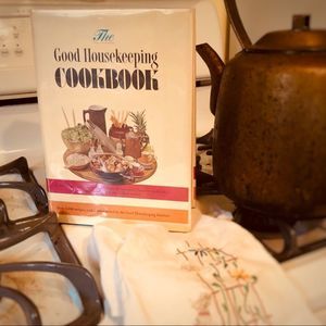 mint vtg 1963•huge good housekeeping cookbook